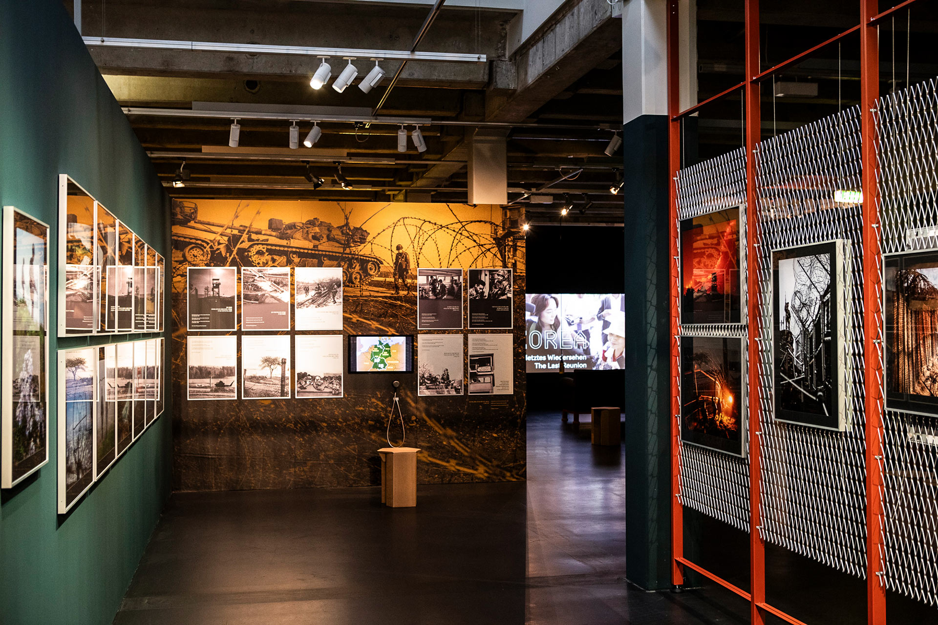 AlliiertenMuseum_DMZ_B-Buff_8.jpg