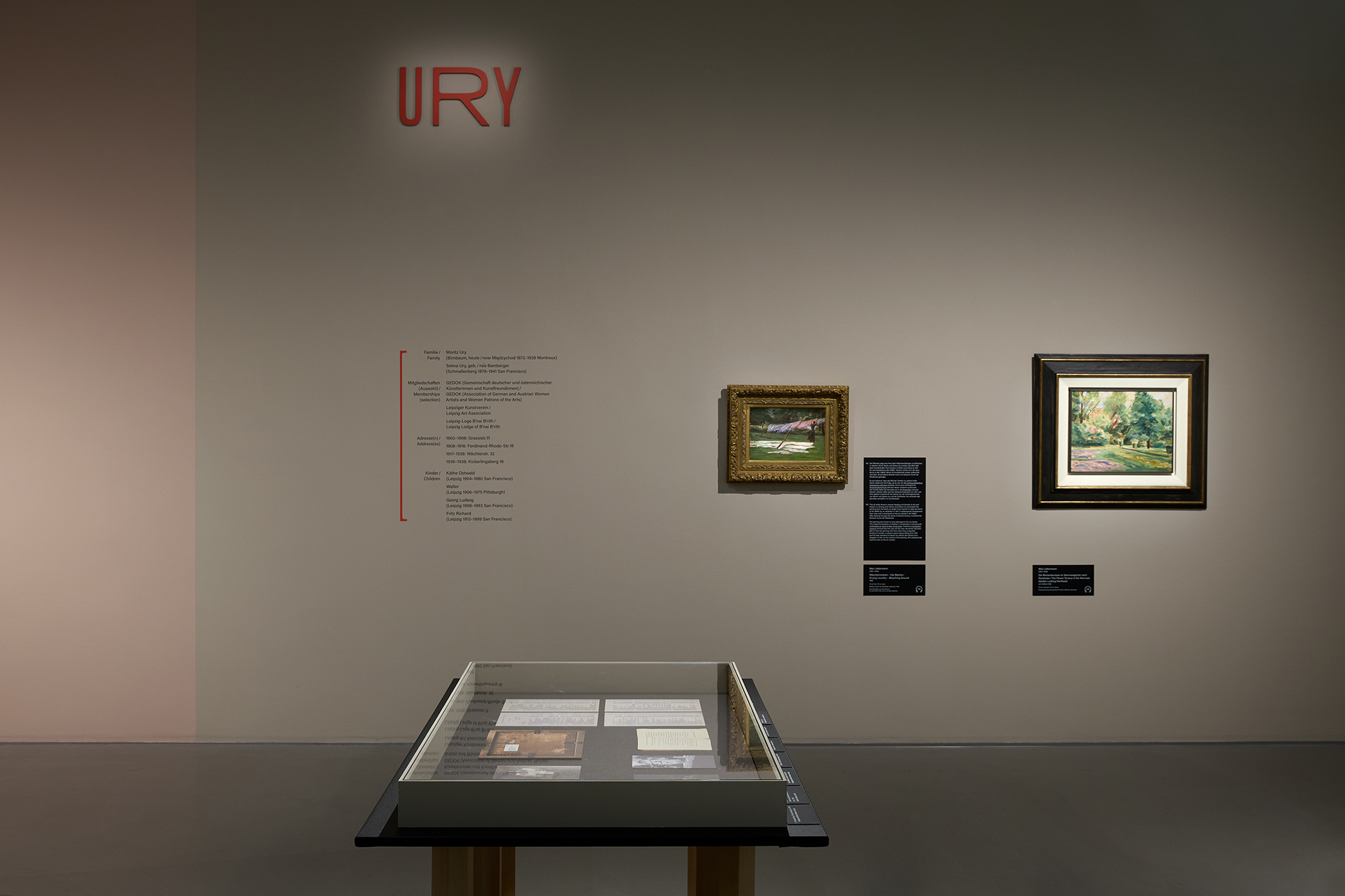 MdbK_Vier-Waende-voller-Kunst_Ausstellungsansichten-9.jpg